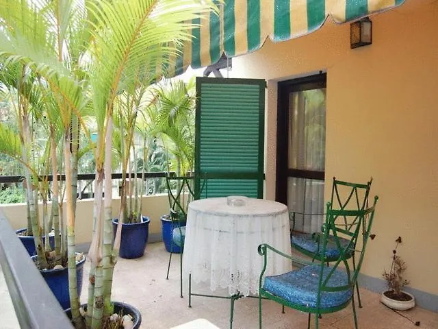 Saigon Village Ho Si Minh-város Apartmanhotel