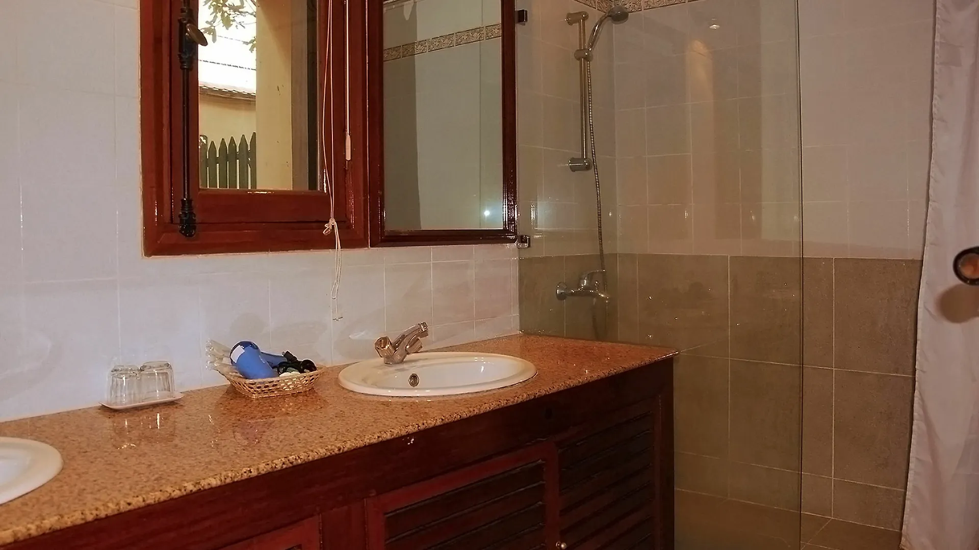 Apartmanhotel Saigon Village Ho Si Minh-város